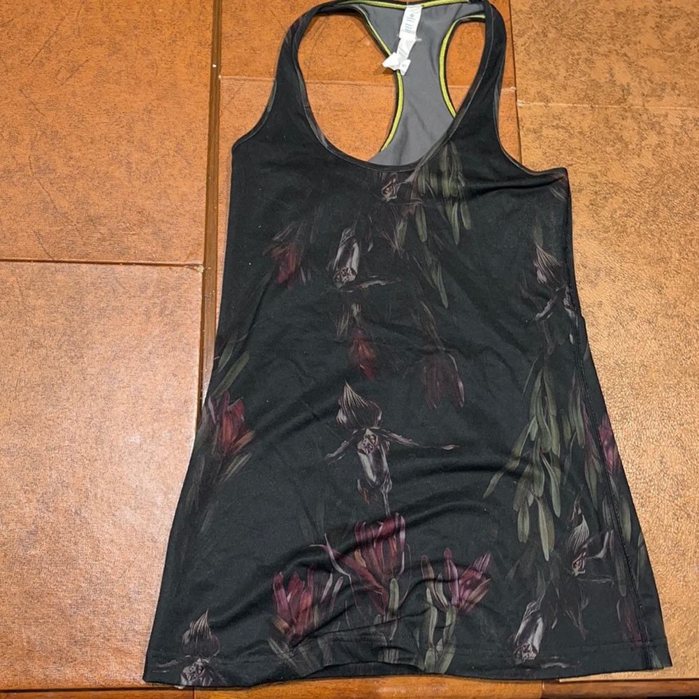 Lululemon Tank